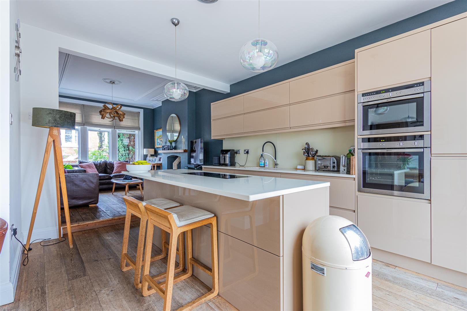 WINCHESTER AVENUE, PENYLAN, CARDIFF Jeffrey Ross Estate Agents